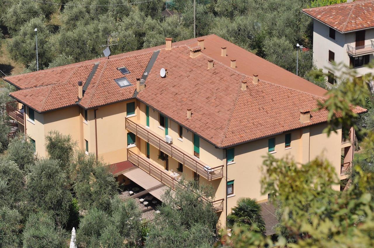 Hotel Casa Chincarini Мальчезіне Екстер'єр фото