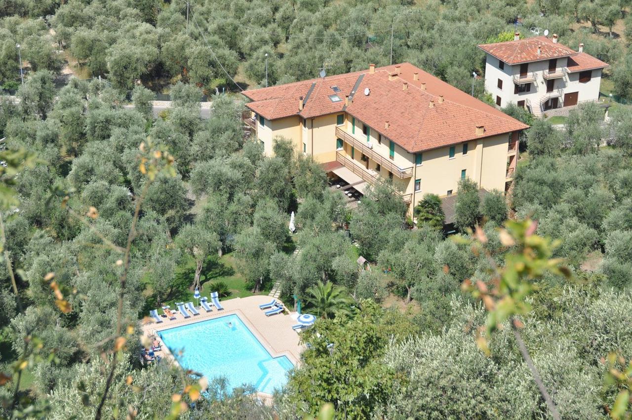 Hotel Casa Chincarini Мальчезіне Екстер'єр фото